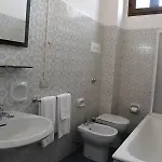 Livio Hotel 3*